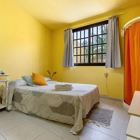 Vista Al Mar Apartmán *